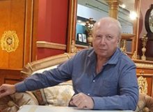 О рейдерских захватах бизнеса поделился владелец мебельных магазинов Сергей Зуев