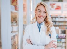 СберСтрахование снизила стоимость полиса «Фармстрахование»