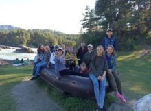 Новосибирские специалисты провели инклюзивный слет осознанных родителей на Алтае